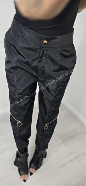 Spodnie Lucy czarne LA DIVA