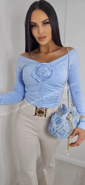 Bluzka z różą błękit La Diva 