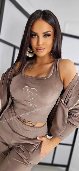 Dres 3 części beżowy La Diva 